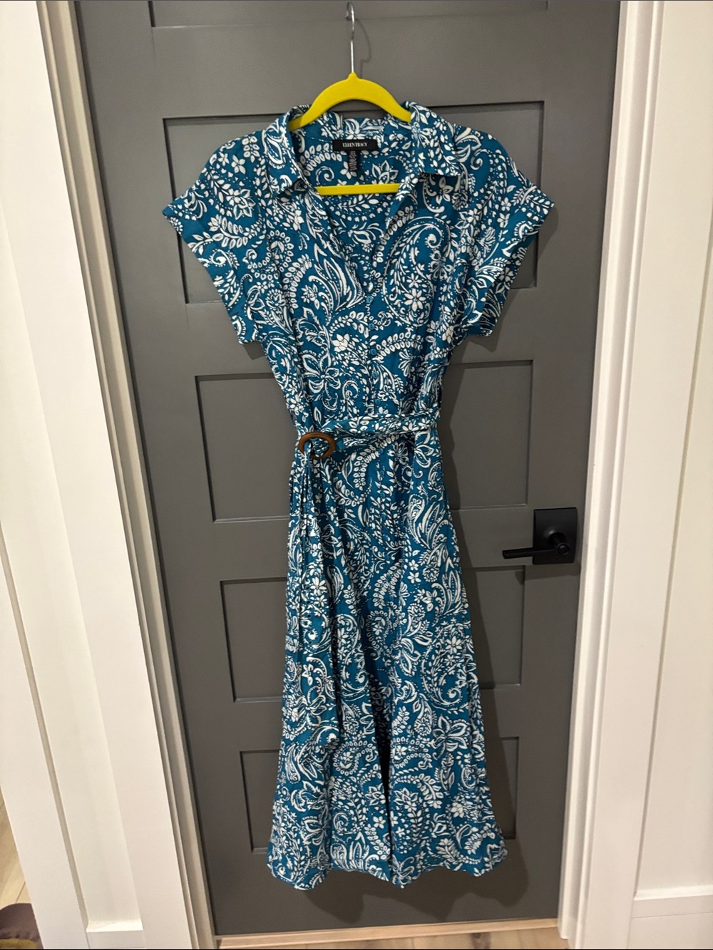 Ellen Tracy Teal and White Paisley Shirt‑Front Midi Dress